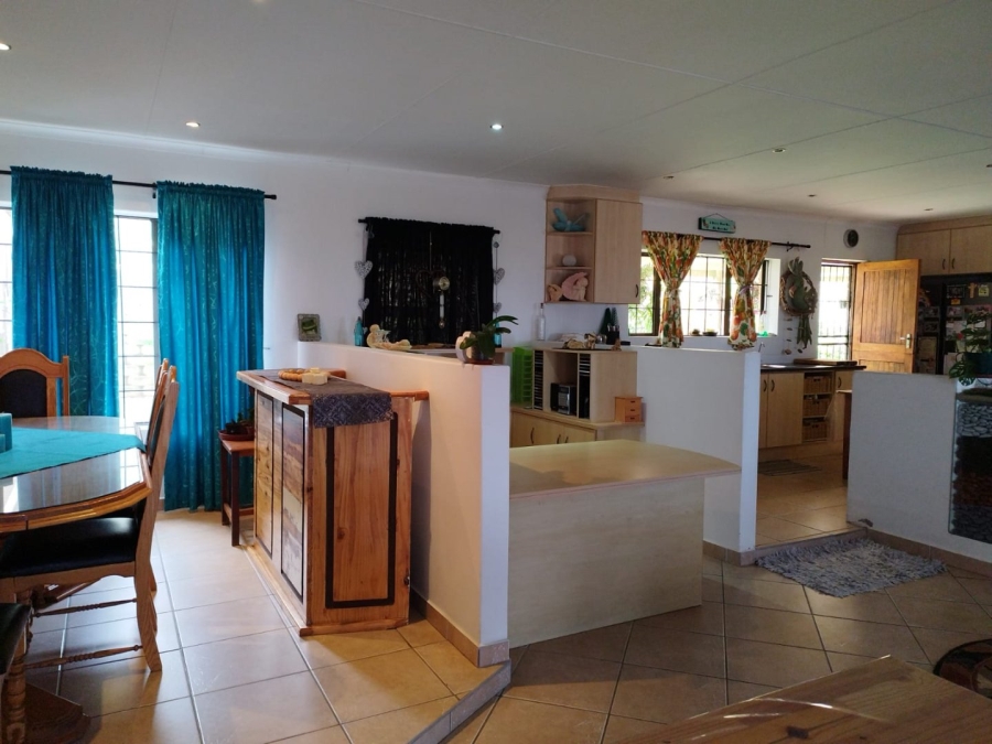 4 Bedroom Property for Sale in Dana Bay Western Cape
